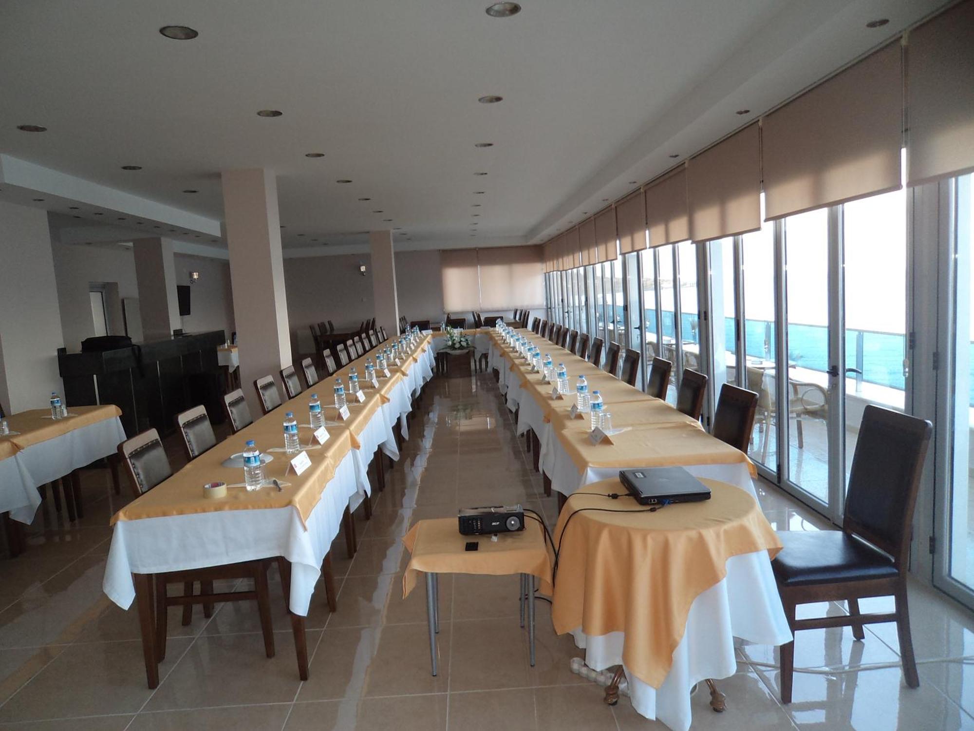 Perla Hotel Δεκελί Εξωτερικό φωτογραφία