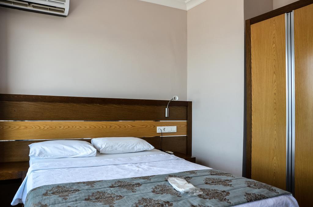 Perla Hotel Δεκελί Εξωτερικό φωτογραφία