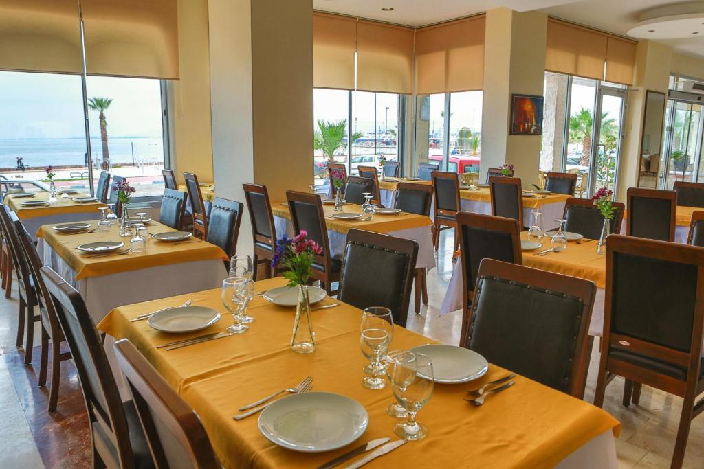 Perla Hotel Δεκελί Εξωτερικό φωτογραφία